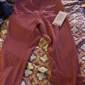 Brand new Lululemon Align Crops